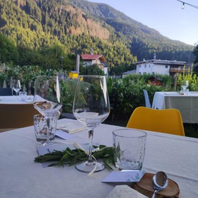 Cena in giardino